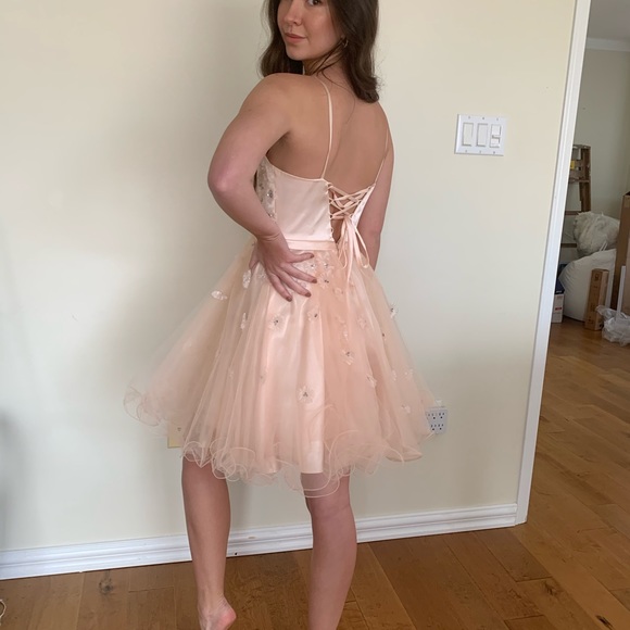 Prom Dress! - Picture 5 of 6